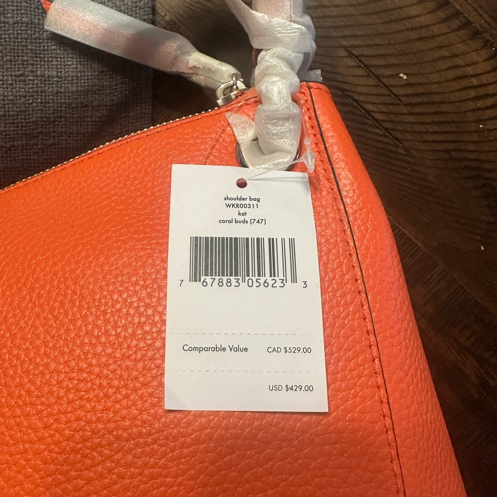 Coral buds medium Kate Spade shoulder bag. NWT - Picture 3 of 3